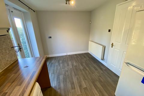 3 bedroom semi-detached house for sale, Applehaigh Close, Bradford, BD10