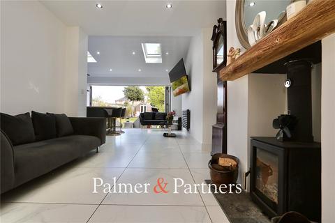 61 Avondale Road, Ipswich, IP3 9JZ