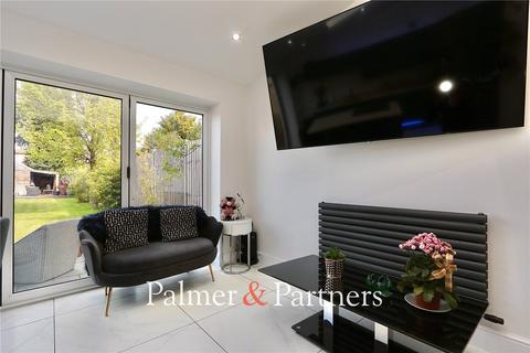 61 Avondale Road, Ipswich, IP3 9JZ