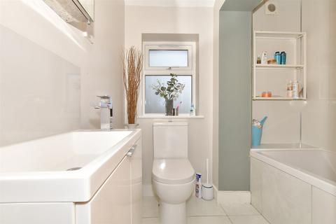 103 Berwick Road, Welling, DA16 1RL