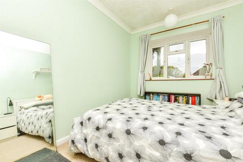2 bedroom ground floor flat for sale, Ninehams Road, Caterham, Surrey