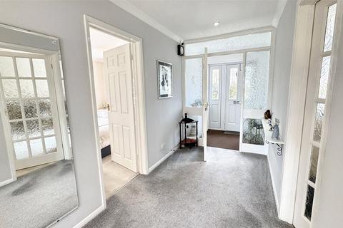 2 bedroom bungalow for sale, Broome Avenue, East Goscote, Leicester