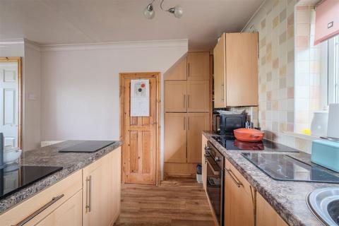 3 bedroom detached house for sale, Long Ridge, Brighouse
