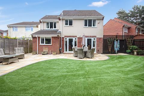 15 Bettiscombe Close, Poole, BH17 9DH