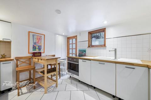 3 bedroom terraced house for sale, Greenwich South Street, SE10