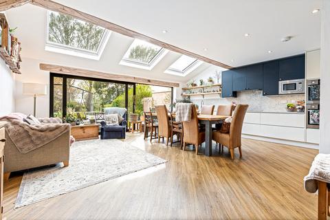 4 bedroom semi-detached house for sale, Leicester Road, Thurcaston, LE7