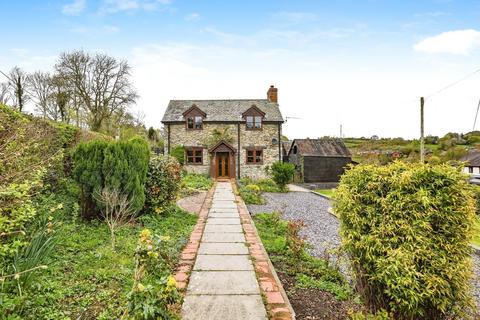 3 bedroom detached house for sale, Meifod SY22