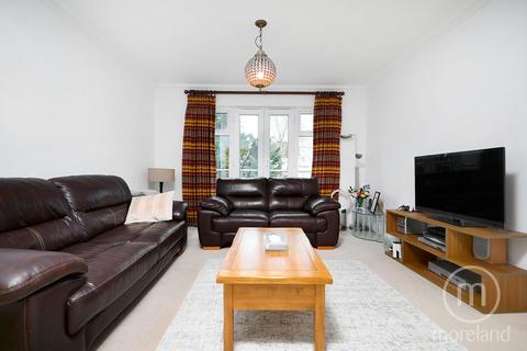 3 bedroom apartment for sale, Burberry Court, London N3