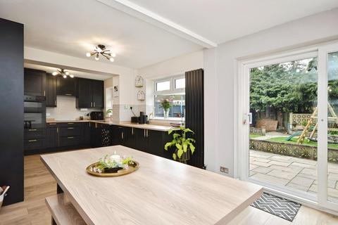 13 Battson Road, Bristol, BS14 8SW
