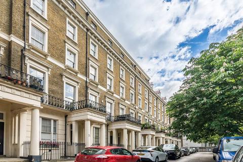 2 bedroom flat to rent, Gloucester Gardens, Bayswater, London, W2