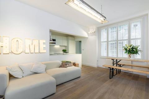 2 bedroom flat to rent, Gloucester Gardens, Bayswater, London, W2