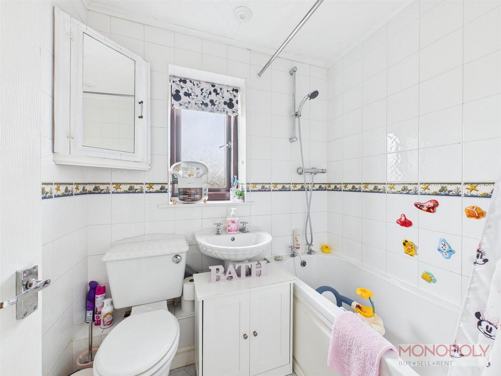 Family bathroom