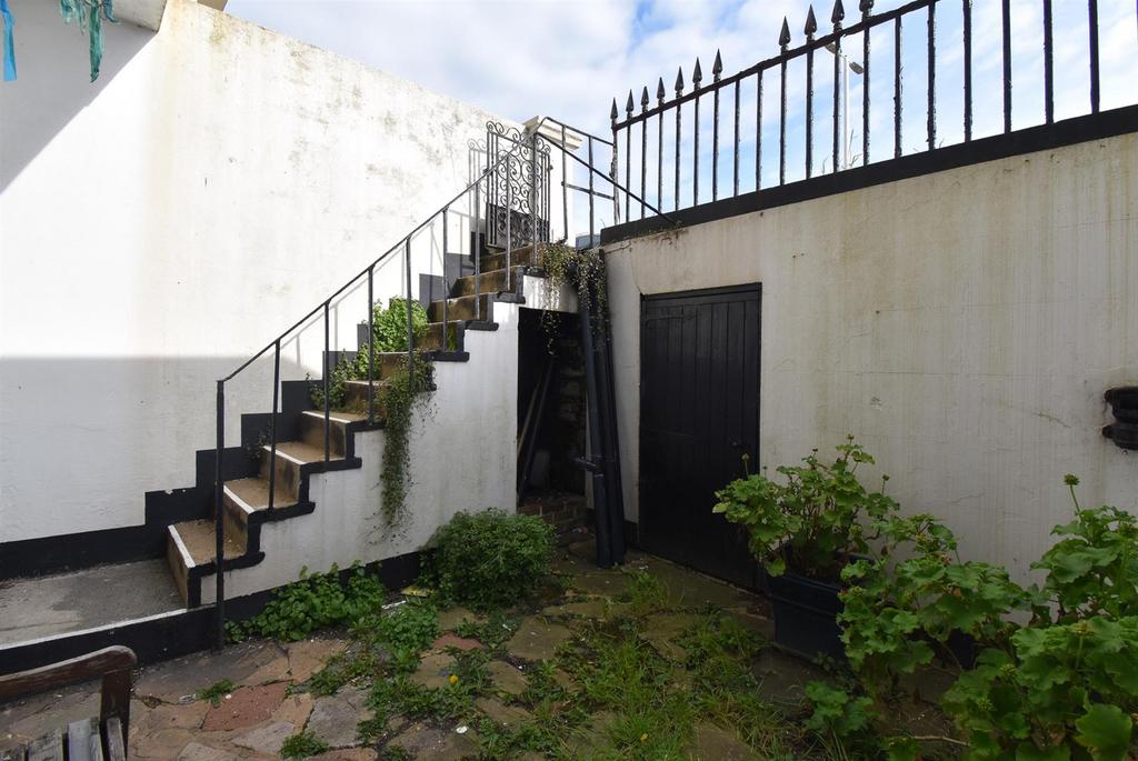 Front courtyard