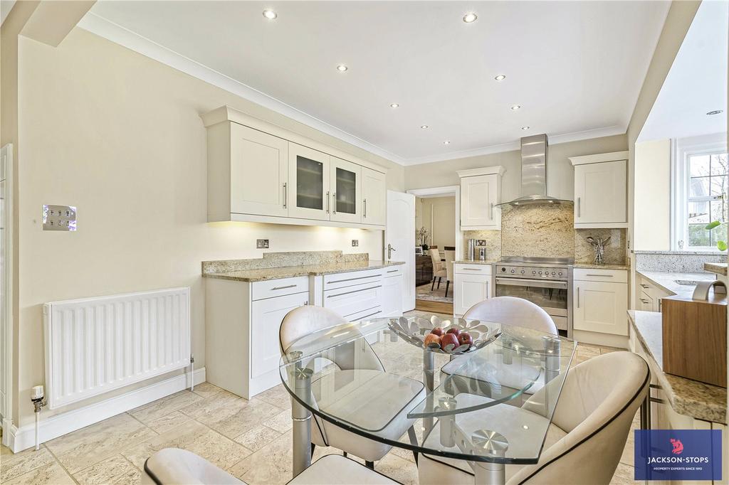 Kitchen/Breakfast