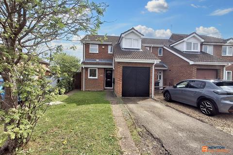 38 Penrith Grove, Gunthorpe, Peterborough, PE4 7FQ