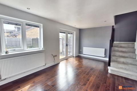 38 Penrith Grove, Gunthorpe, Peterborough, PE4 7FQ