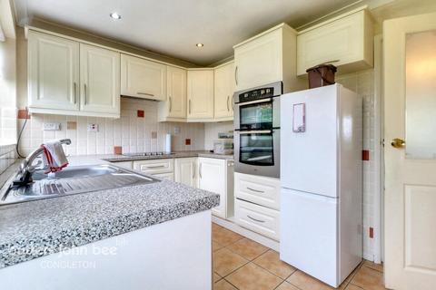 11 Hillside Close, Biddulph Moor, Stoke-on-trent, ST8 7PF