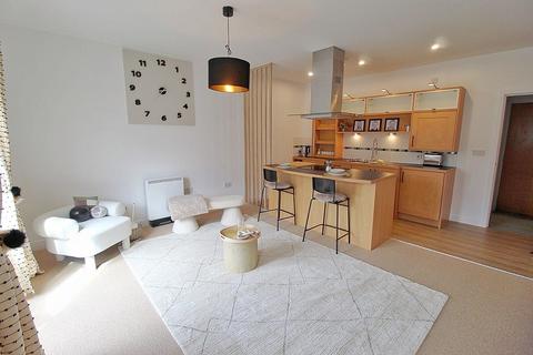 2 bedroom flat for sale, Oxclose Park Gardens, Halfway, Sheffield