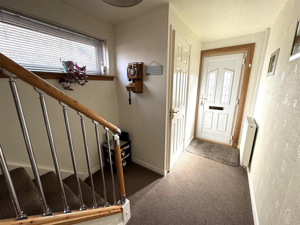Hallway.jpg