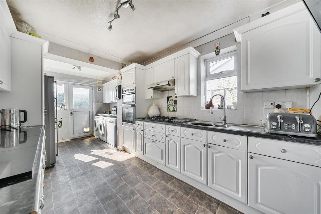 For Sale by Aspire Residential - Brendon Road