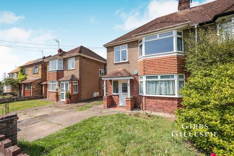 3 bedroom semi-detached house to rent, Newtown Road, Denham, UB9