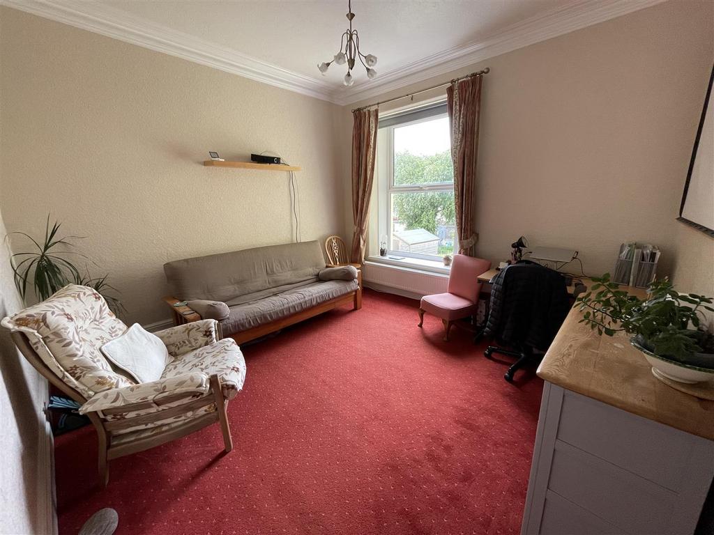 Sitting Room: