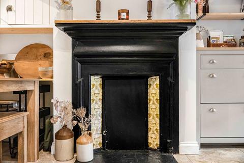 2 bedroom terraced house for sale, Bloomsbury Street, Town Centre, Cheltenham, GL51