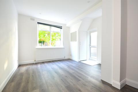 2 bedroom maisonette to rent, Fernthorpe Road, London SW16
