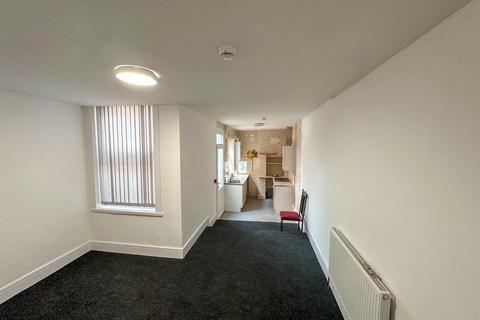6 bedroom property for sale, Westbury Road - £66,000 P.A Net Rent , Birmingham, B17