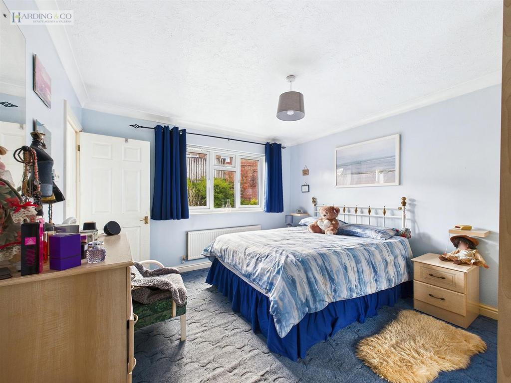 Bedroom 1 .1