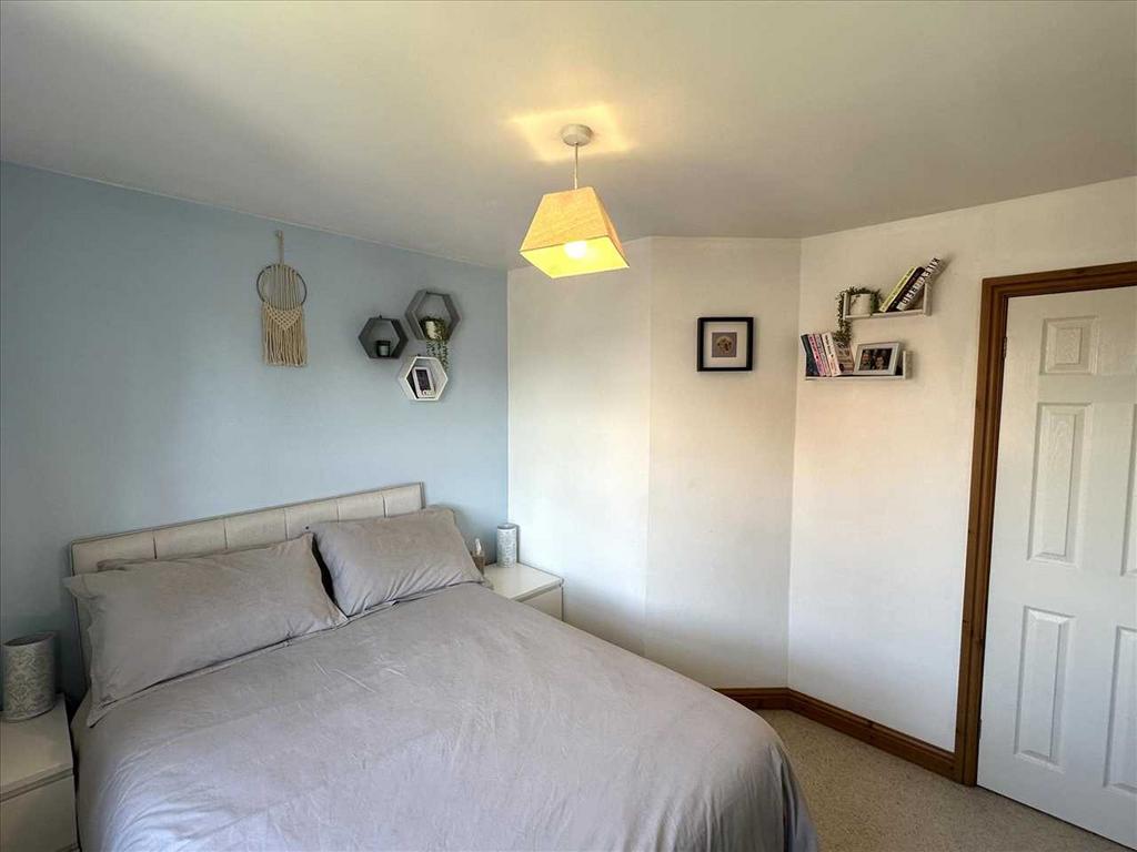 Single garage: