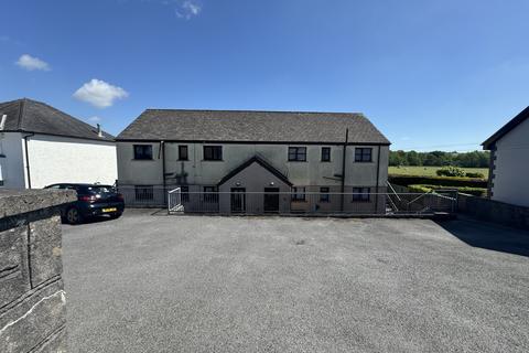 2 bedroom flat to rent, Felin Cwrt, Bancyfelin, Carmarthen