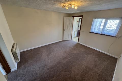 2 bedroom flat to rent, Felin Cwrt, Bancyfelin, Carmarthen