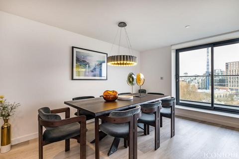 2 bedroom apartment for sale, Plough Road, London, SW11 2