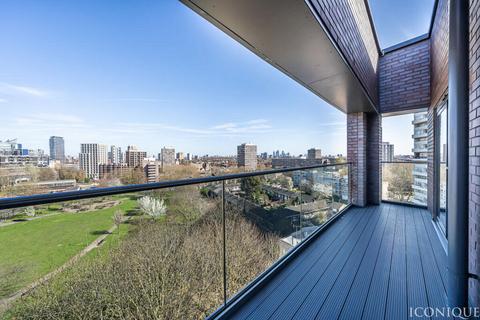 2 bedroom apartment for sale, Plough Road, London, SW11 2