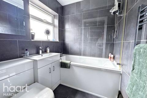 45 Green Park, Chatteris, PE16 6DJ