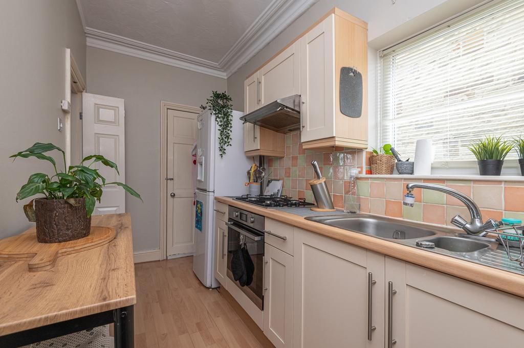 Kitchen picture two
