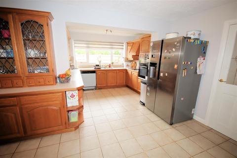undefined, Alma Farm Road, Toddington, Dunstable