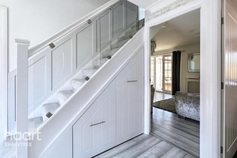 4 bedroom detached house for sale, Rustic Close, Braintree