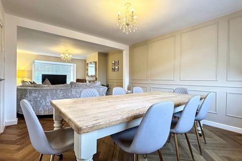 4 bedroom bungalow for sale, Gullane Close, Bill Quay, Gateshead, Tyne and Wear, NE10 0TQ