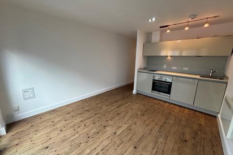 Studio to rent, Clive Passage, Birmingham, West Midlands, B4