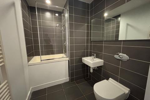 Studio to rent, Clive Passage, Birmingham, West Midlands, B4