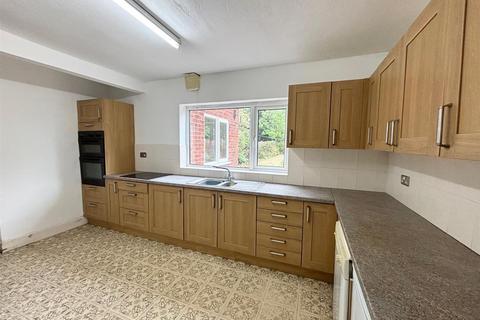 4 bedroom semi-detached house for sale, Pembroke Croft, Hall Green, Birmingham