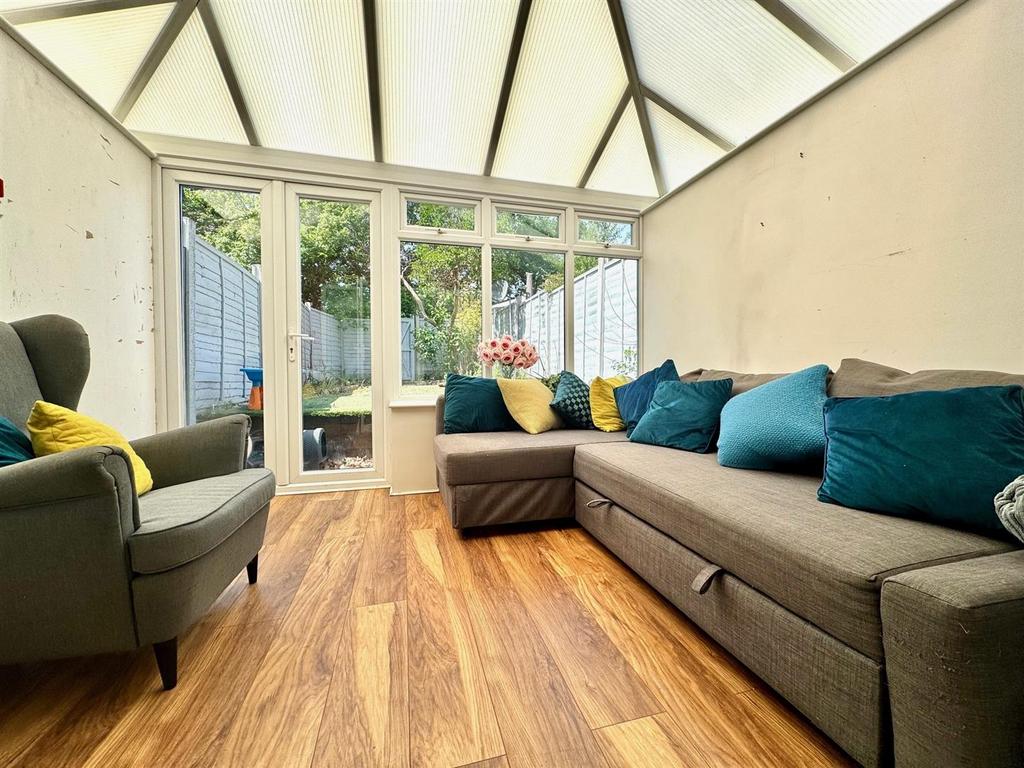 Conservatory 1.jpg