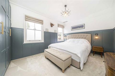 24 Windsor Road, Teddington, TW11 0SF