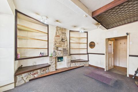 2 bedroom end of terrace house for sale, Market Place, Cromford DE4