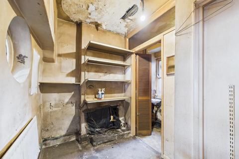2 bedroom end of terrace house for sale, Market Place, Cromford DE4