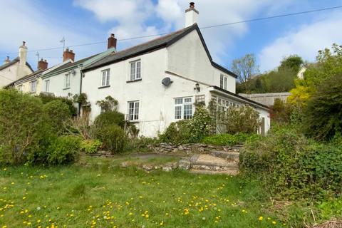 4 bedroom end of terrace house to rent, North Molton