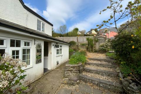 4 bedroom end of terrace house to rent, North Molton