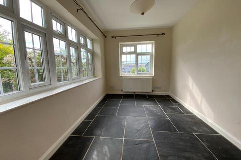 4 bedroom end of terrace house to rent, North Molton